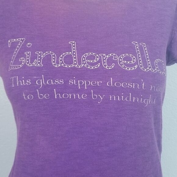 2-pack wine themed t-shirts - Picture 5 of 6